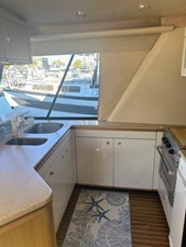 BEACH HOUSE 5 Galley
