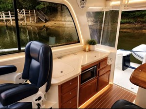 2010 BackCove 33, Lenora Marie, Salon Stbd Aft