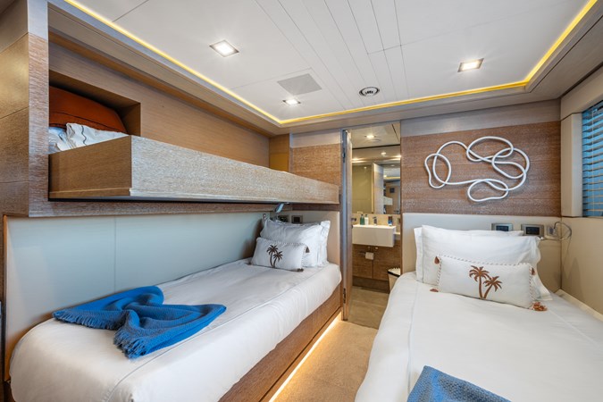 CENTURION - Yacht à vendre