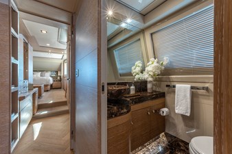 CENTURION 31 