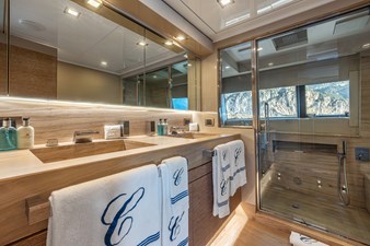 CENTURION 34 