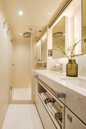 Horizon FD80 Hull 19 Master bathroom. 