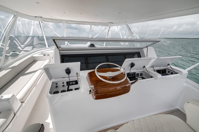 GENESIS - Yacht in vendita