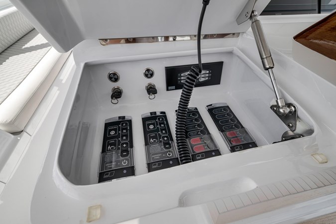 GENESIS - Yacht in vendita