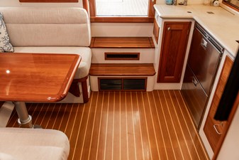 GOOMBAY 24 20 Companionway