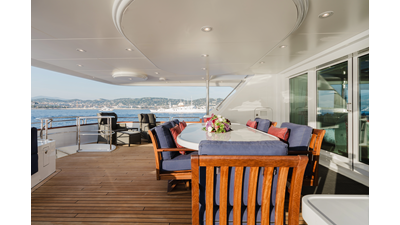 LADY LUCY 29 