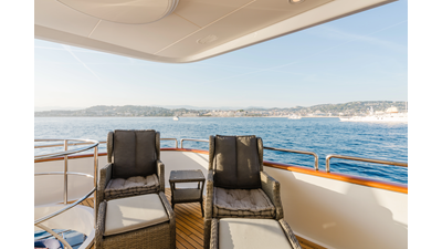 LADY LUCY 30 