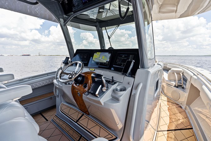 FIFTY SHADES OF GRAYDON - Yacht zu verkaufen