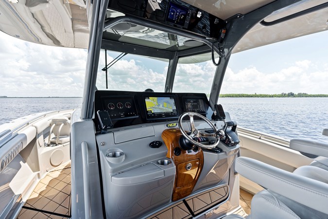 FIFTY SHADES OF GRAYDON - Yacht zu verkaufen