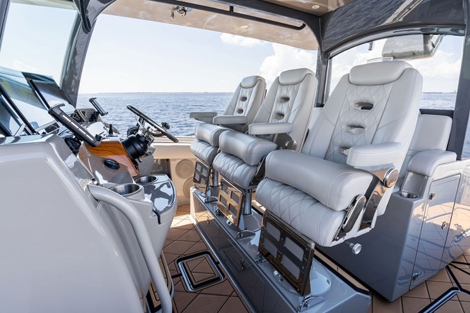 FIFTY SHADES OF GRAYDON - Yacht zu verkaufen