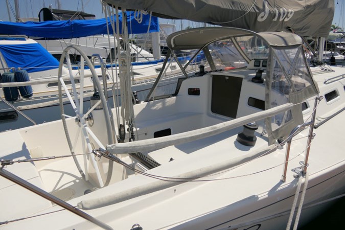 Cockpit Fwd Port
