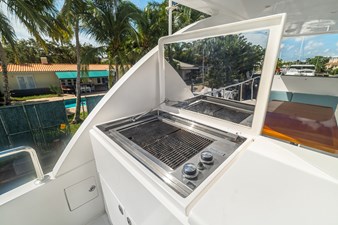 Boat deck grill