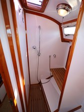 REPETE 28 Shower