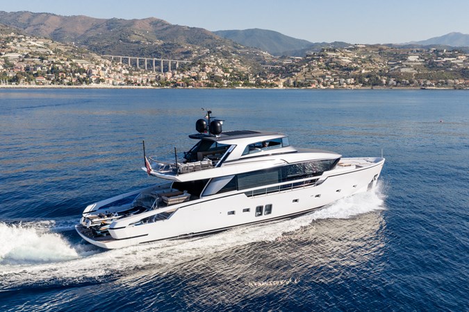 JUNIOR - Yacht zu verkaufen