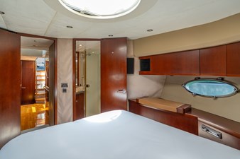 Princess V70 35 