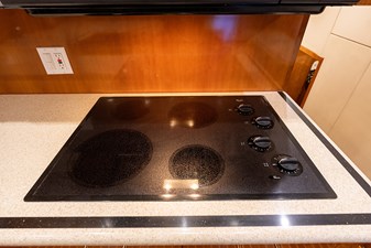 FRIENDSHIP 55 4-burner surface cooktop