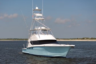 FRIENDSHIP 56 Stbd bow profile