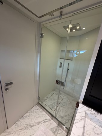 GLA - Yacht for sale