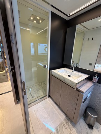 GLA - Yacht for sale