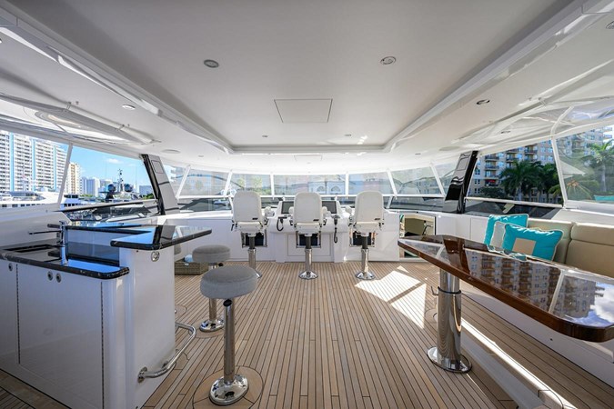 RENNEGADE - Yacht zu verkaufen