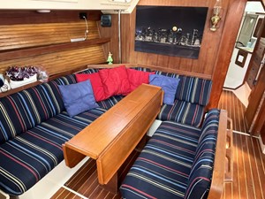 DREAM ON 9 Dinette