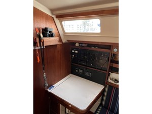 DREAM ON 12 Nav station