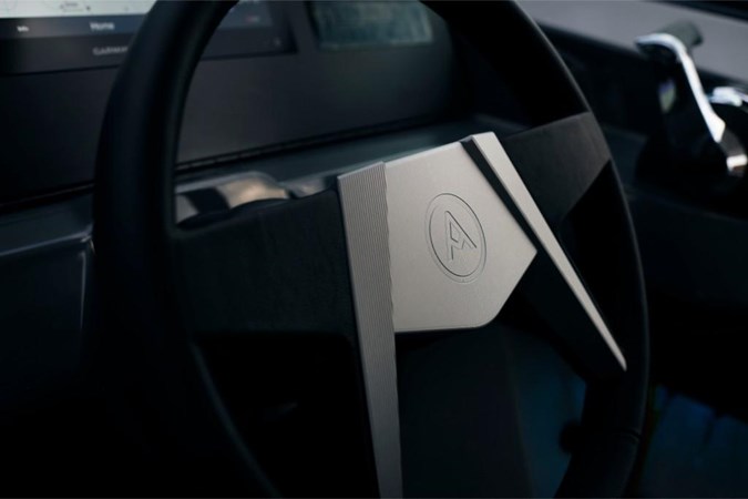 2022 Aviara AV36 Outboard 6