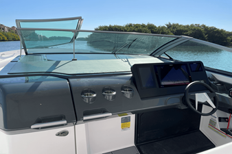 2023 Aviara AV40 Outboard 10