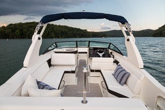 2024 Sea Ray 270SD-OB 7