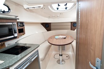 2024 Boston Whaler 285CQ 20