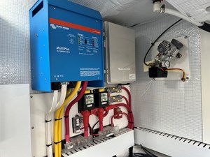 SALT THERAPY 37 Multiplus Inverter Charger