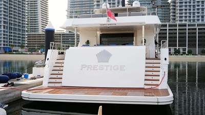 PRESTIGE 1 Stern view