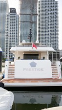 PRESTIGE 3 Stern view