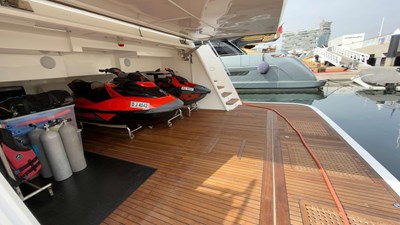 PRESTIGE 59 Water toys