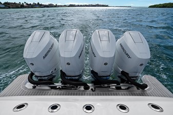 SPONTANEOUS 54 Quad engines