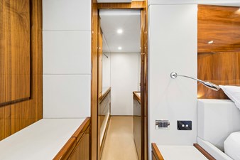 GUACHAFITA 44 2019 Riviera 6000-23