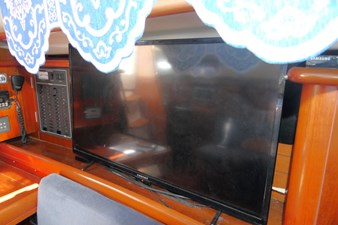 KNIGHT MARE 19 Salon TV