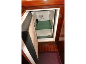 KNIGHT MARE 25 Galley Fridge
