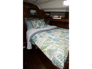 KNIGHT MARE 39 Master Berth