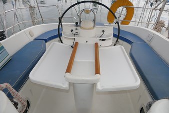 KNIGHT MARE 49 Cockpit Aft