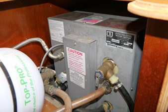 KNIGHT MARE 79 Water Heater