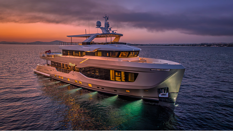 MIOUCH - Yacht à vendre