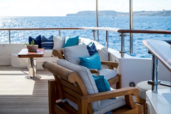 ANDIAMO 20 Bridge Deck Aft - Seating