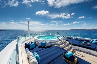 ANDIAMO 24 Sundeck - Jacuzzi