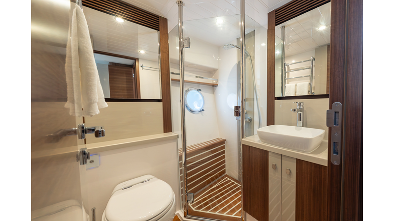 LYRICA - Yacht à vendre