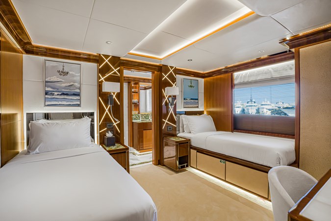 ATLANTIS - Yacht zu verkaufen