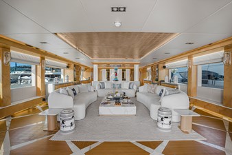 ATLANTIS 3 MAIN DECK SALON