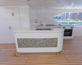 ATLANTIS 30 SUN DECK 