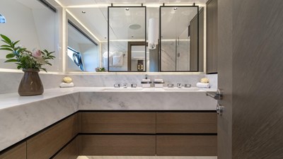 W OF JERSEY 21 