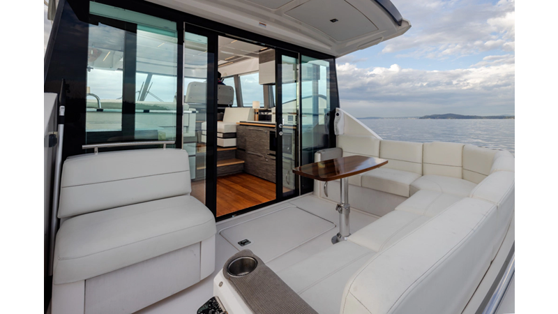 TIARA C49 COUPE - Yacht à vendre